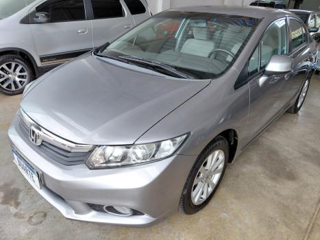 HONDA Civic 1.8 16V 4P FLEX LXS AUTOM�TICO, Foto 5