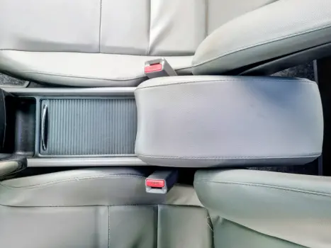 HONDA Civic 1.8 16V 4P LXS, Foto 14