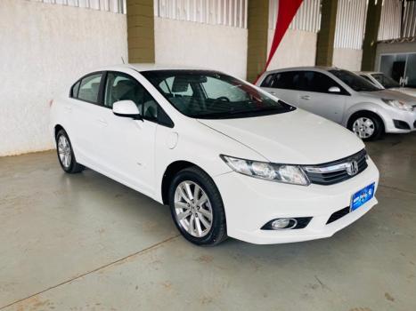 HONDA Civic 1.8 16V 4P FLEX LXS, Foto 2