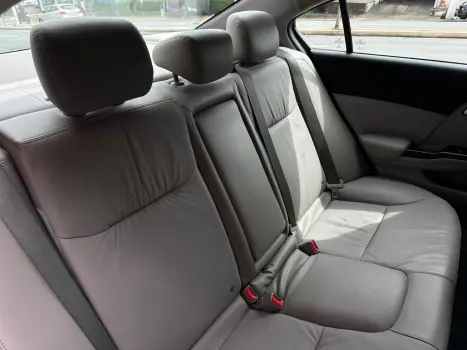 HONDA Civic 1.8 16V 4P LXS AUTOM�TICO, Foto 11