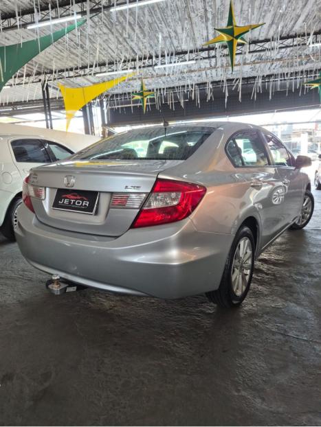 HONDA Civic 1.8 16V 4P LXS AUTOM�TICO, Foto 4