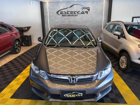 HONDA Civic 1.8 16V 4P FLEX LXS AUTOM�TICO, Foto 3