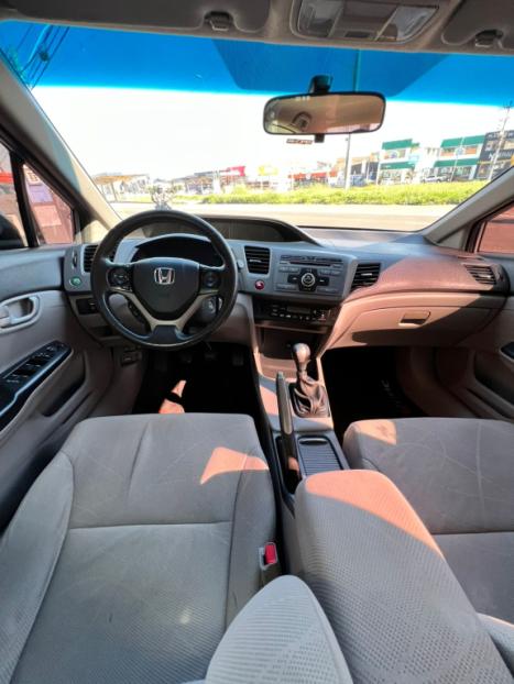 HONDA Civic 1.8 16V 4P LXS, Foto 2