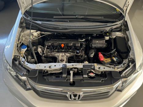 HONDA Civic 1.8 16V 4P FLEX LXS AUTOM�TICO, Foto 17