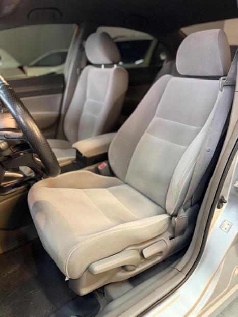 HONDA Civic 1.8 16V 4P FLEX LXS, Foto 8