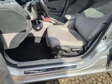 HONDA Civic 1.8 16V 4P FLEX LXS AUTOM�TICO, Foto 17