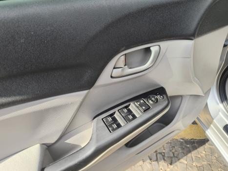HONDA Civic 1.8 16V 4P FLEX LXS AUTOM�TICO, Foto 18