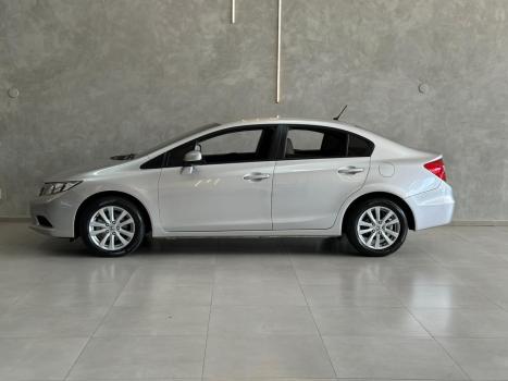 HONDA Civic 1.8 16V 4P LXS, Foto 4