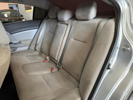 HONDA Civic 1.8 16V 4P LXS, Foto 10