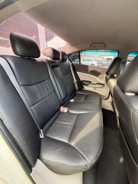HONDA Civic 1.8 16V 4P FLEX LXS AUTOM�TICO, Foto 15