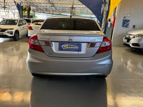 HONDA Civic 1.8 16V 4P FLEX LXL SE AUTOM�TICO, Foto 4