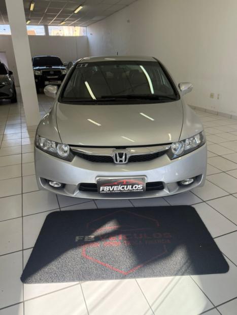 HONDA Civic 1.8 16V 4P FLEX LXL AUTOM�TICO, Foto 2
