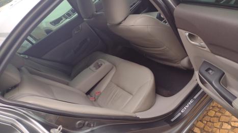 HONDA Civic 1.8 16V 4P FLEX LXS AUTOM�TICO, Foto 8