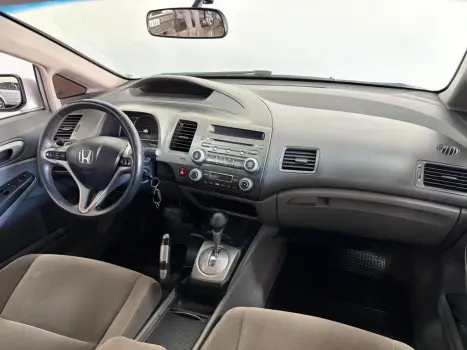 HONDA Civic 1.8 16V 4P FLEX LXL AUTOM�TICO, Foto 9