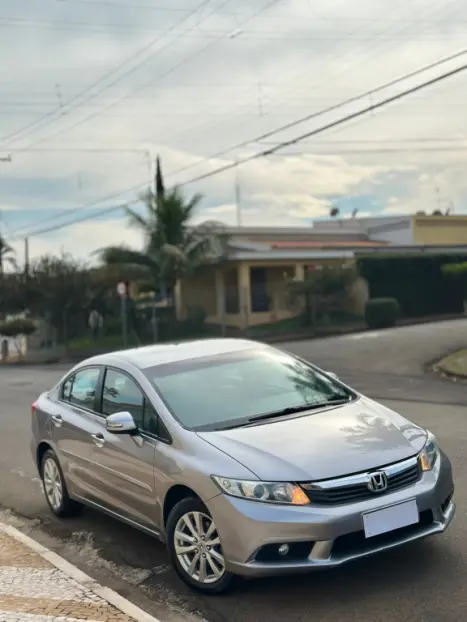 HONDA Civic 1.8 16V 4P FLEX LXS AUTOM�TICO, Foto 1