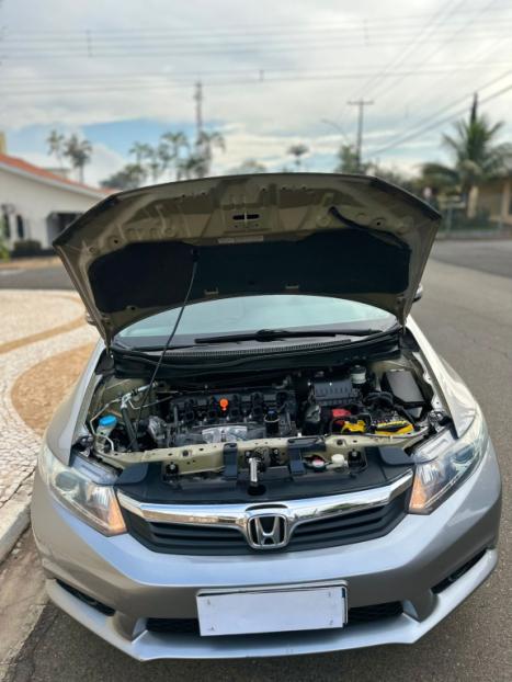 HONDA Civic 1.8 16V 4P FLEX LXS AUTOM�TICO, Foto 6