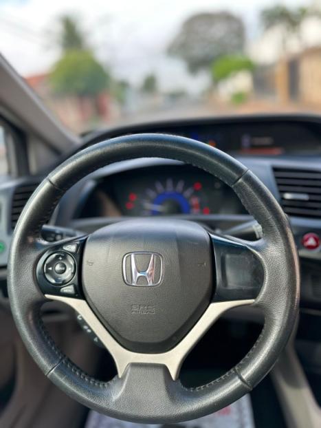 HONDA Civic 1.8 16V 4P FLEX LXS AUTOM�TICO, Foto 11