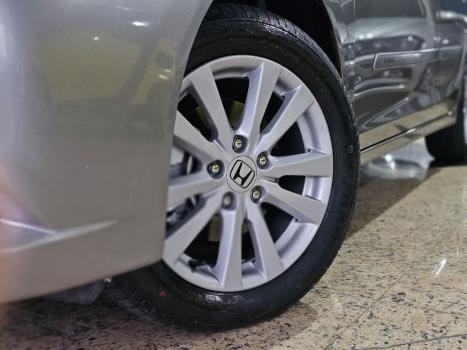 HONDA Civic 1.8 16V 4P FLEX LXS AUTOM�TICO, Foto 11