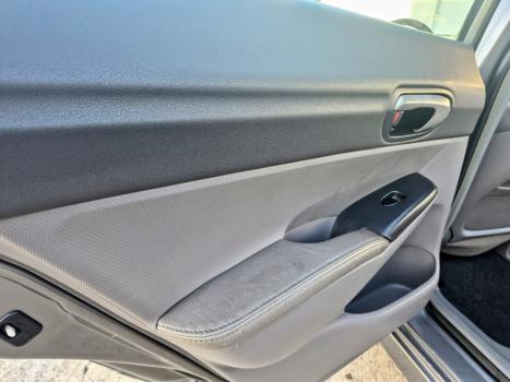 HONDA Civic 1.8 16V 4P FLEX LXS, Foto 17