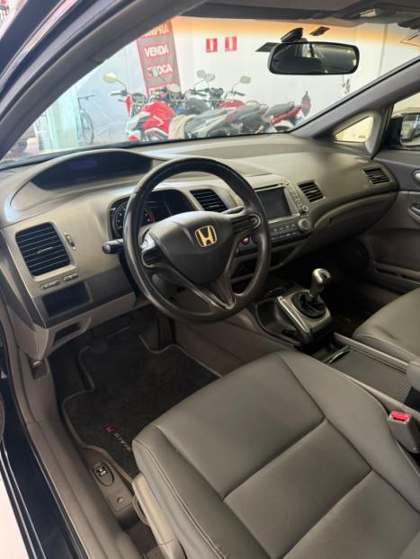HONDA Civic 1.8 16V 4P LXS, Foto 6