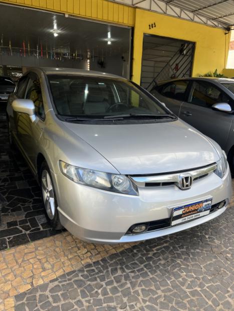 HONDA Civic 1.8 16V 4P FLEX LXS AUTOM�TICO, Foto 3