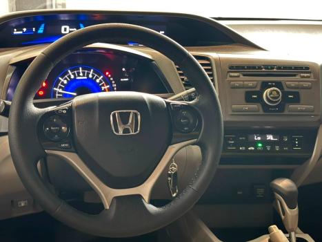 HONDA Civic 1.8 16V 4P FLEX LXS AUTOM�TICO, Foto 9
