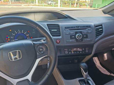 HONDA Civic 1.8 16V 4P FLEX LXL AUTOM�TICO, Foto 10