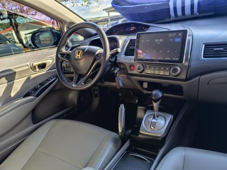 HONDA Civic 1.8 16V 4P FLEX LXS AUTOM�TICO, Foto 13
