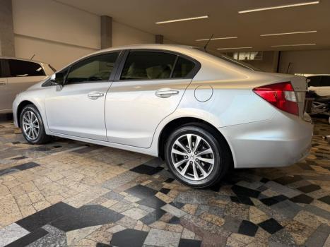 HONDA Civic 1.8 16V 4P FLEX LXS AUTOMÁTICO, Foto 5