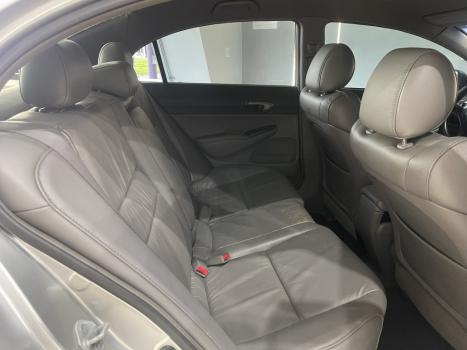 HONDA Civic 1.8 16V 4P FLEX LXS AUTOM�TICO, Foto 6