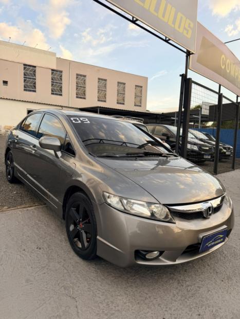 HONDA Civic 1.8 16V 4P FLEX LXS AUTOM�TICO, Foto 2