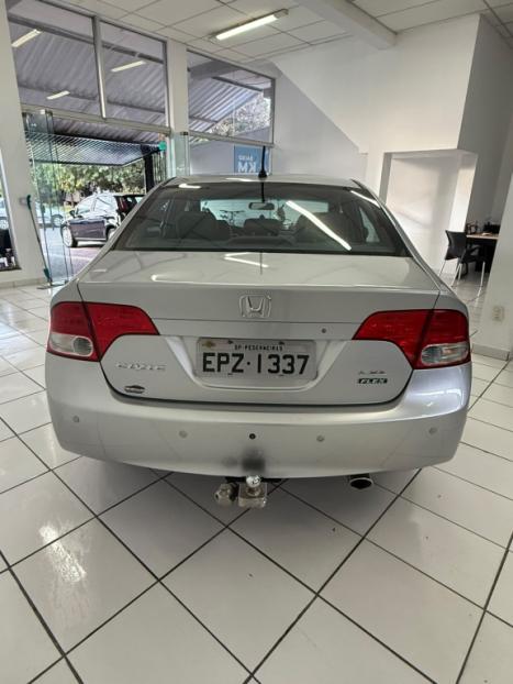 HONDA Civic 1.8 16V 4P FLEX LXL AUTOM�TICO, Foto 3