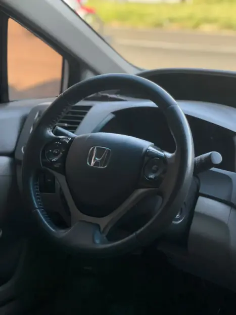 HONDA Civic 1.8 16V 4P FLEX LXS AUTOM�TICO, Foto 27