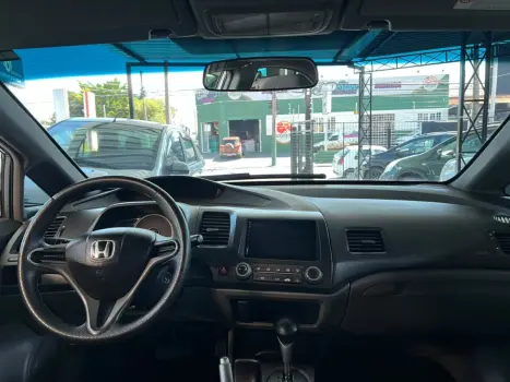HONDA Civic 1.8 16V 4P FLEX LXS AUTOM�TICO, Foto 8