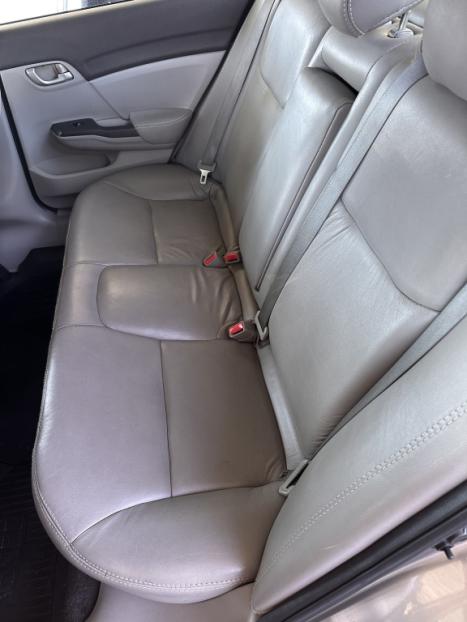 HONDA Civic 1.8 16V 4P FLEX LXS AUTOM�TICO, Foto 5