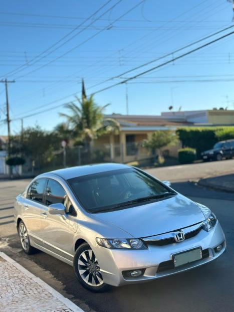 HONDA Civic 1.8 16V 4P FLEX LXL AUTOMÁTICO, Foto 1