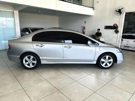 HONDA Civic 1.8 16V 4P FLEX LXS AUTOMÁTICO, Foto 7