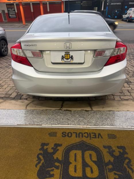 HONDA Civic 1.8 16V 4P FLEX LXS, Foto 3
