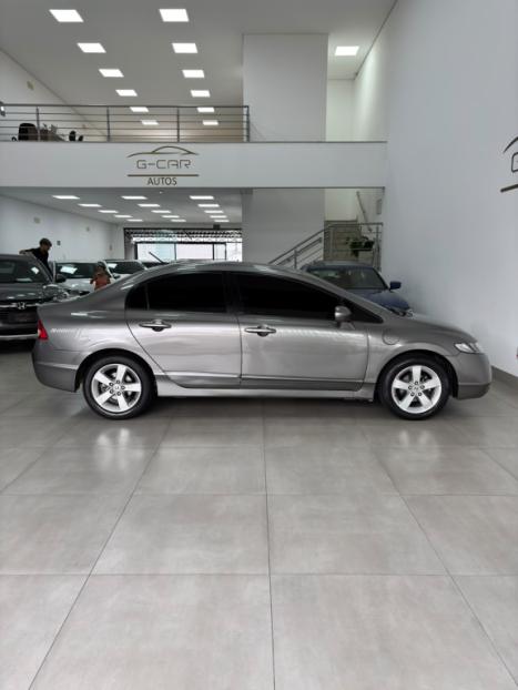 HONDA Civic 1.8 16V 4P FLEX LXS, Foto 4