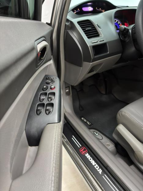 HONDA Civic 1.8 16V 4P FLEX LXS, Foto 10