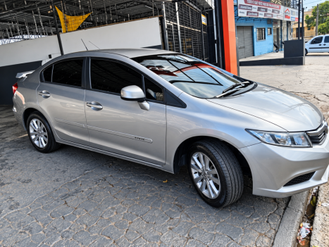HONDA Civic 1.8 16V 4P FLEX LXS, Foto 2