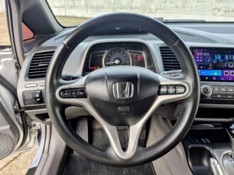 HONDA Civic 1.8 16V 4P FLEX LXS AUTOMÁTICO, Foto 17