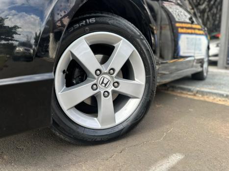 HONDA Civic 1.8 16V 4P LXS, Foto 8