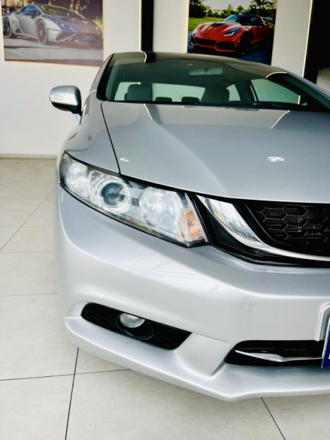 HONDA Civic 2.0 16V 4P FLEX LXR AUTOMÁTICO, Foto 6 HONDA Civic 2.0 16V 4P FLEX LXR AUTOMÁTICO, Foto 6
