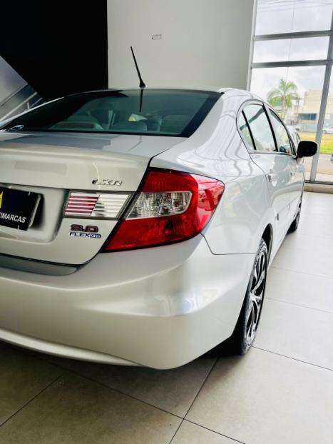 HONDA Civic 2.0 16V 4P FLEX LXR AUTOMÁTICO, Foto 8 HONDA Civic 2.0 16V 4P FLEX LXR AUTOMÁTICO, Foto 8