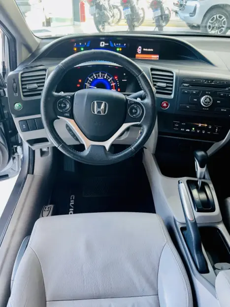 HONDA Civic 2.0 16V 4P FLEX LXR AUTOMÁTICO, Foto 20 HONDA Civic 2.0 16V 4P FLEX LXR AUTOMÁTICO, Foto 20