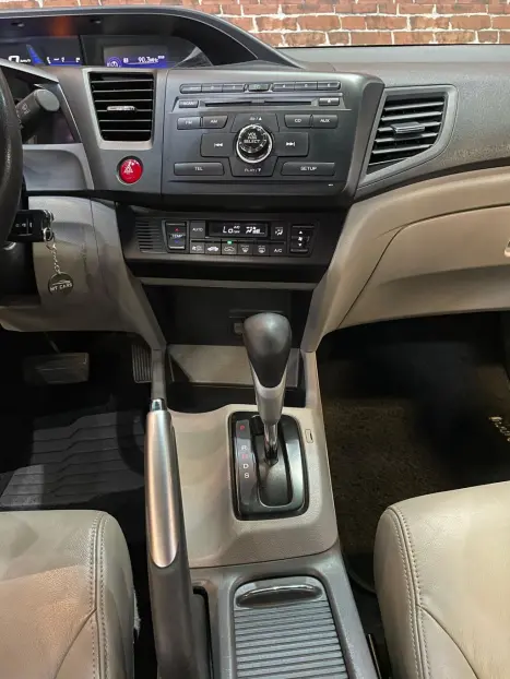 HONDA Civic 2.0 16V 4P FLEX LXR AUTOMÁTICO, Foto 9 HONDA Civic 2.0 16V 4P FLEX LXR AUTOMÁTICO, Foto 9