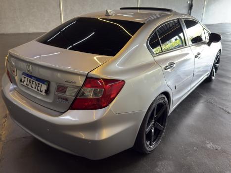 HONDA Civic 2.0 16V 4P FLEX EXR AUTOMÁTICO, Foto 4 HONDA Civic 2.0 16V 4P FLEX EXR AUTOMÁTICO, Foto 4