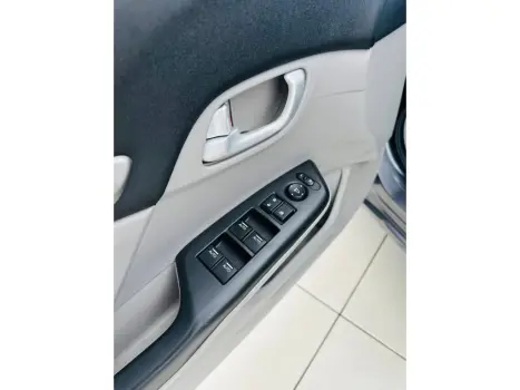 HONDA Civic 2.0 16V 4P FLEX EXR AUTOM�TICO, Foto 19