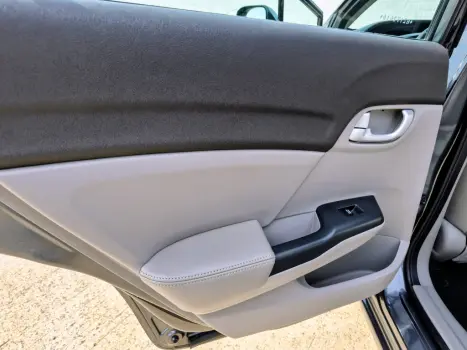 HONDA Civic 2.0 16V 4P FLEX LXR AUTOM�TICO, Foto 17